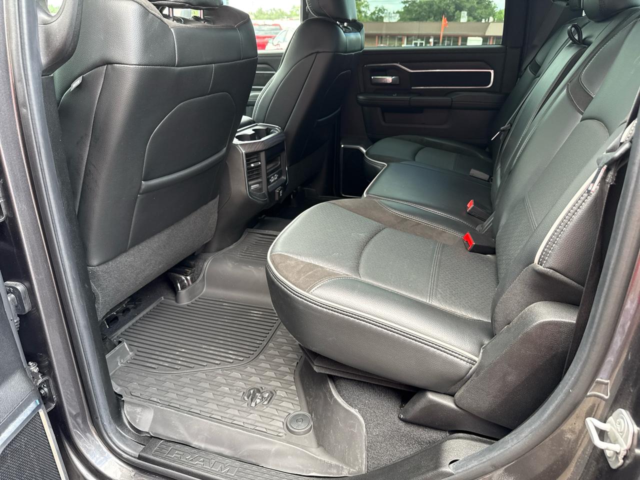 RAM 2500 Laramie 4x4 Crew Cab 6'4" Box 2025