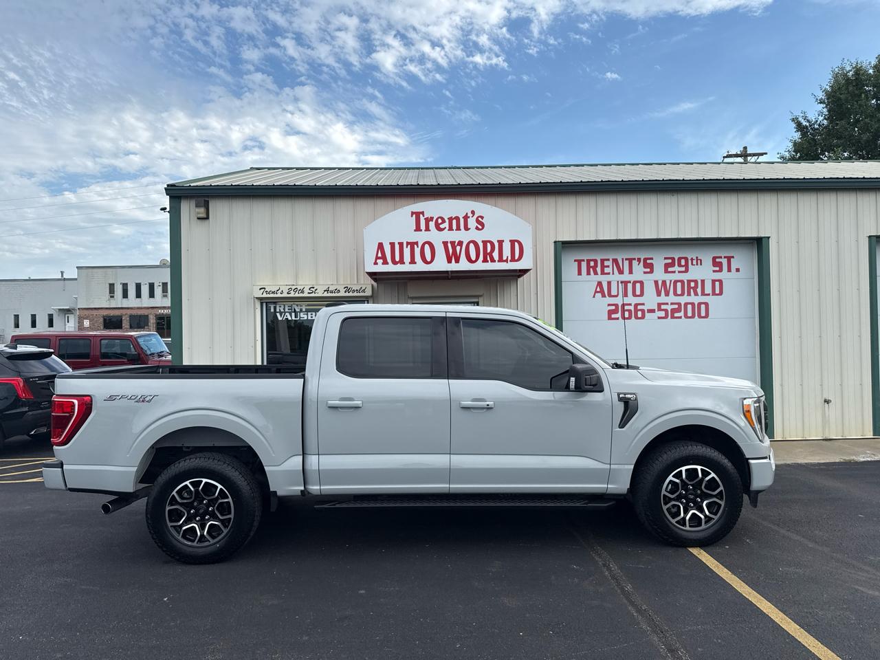 2023 Ford F-150 XLT 4WD SuperCrew 5.5' Box