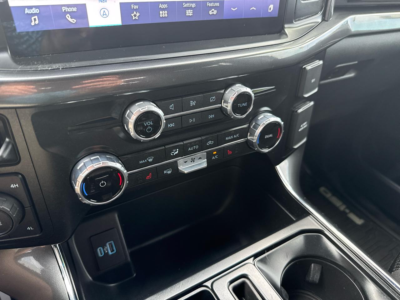 Ford F-150 XLT 4WD SuperCrew 5.5' Box 2023