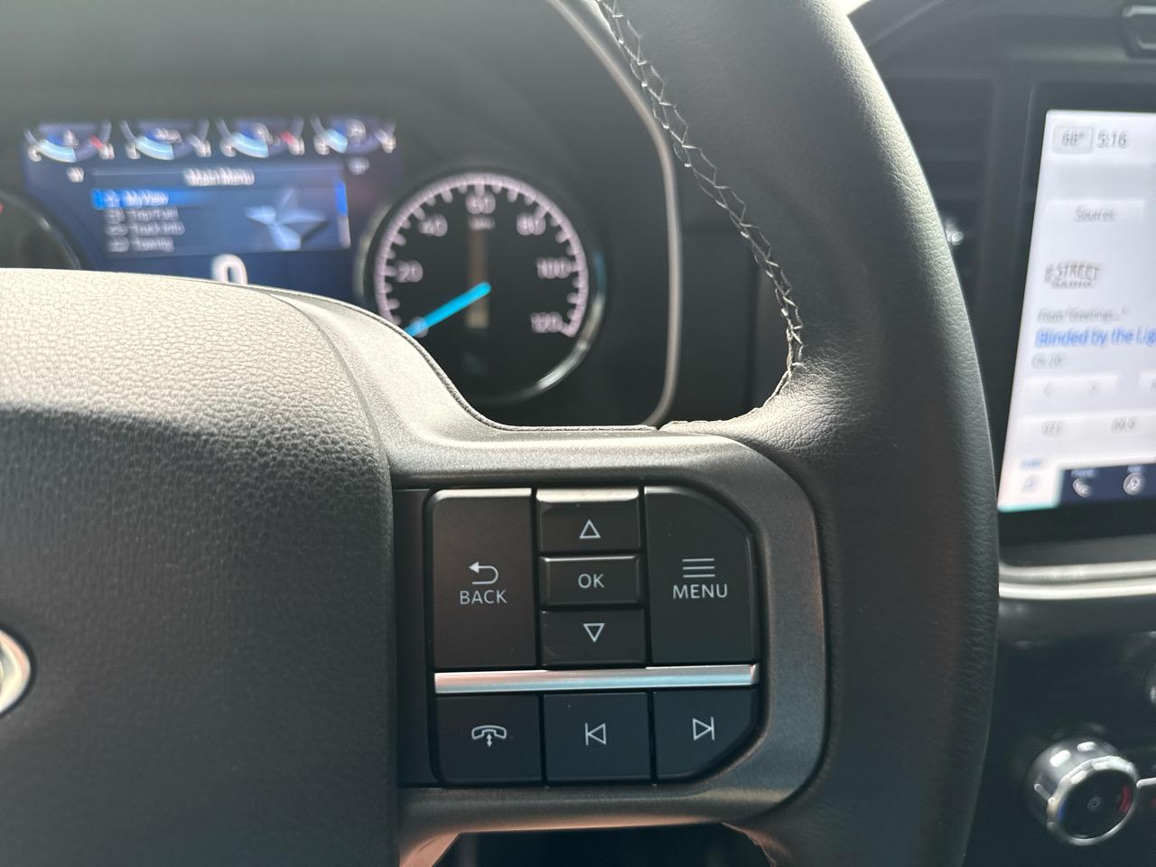 Ford F-150 XLT 4WD SuperCrew 5.5' Box 2023