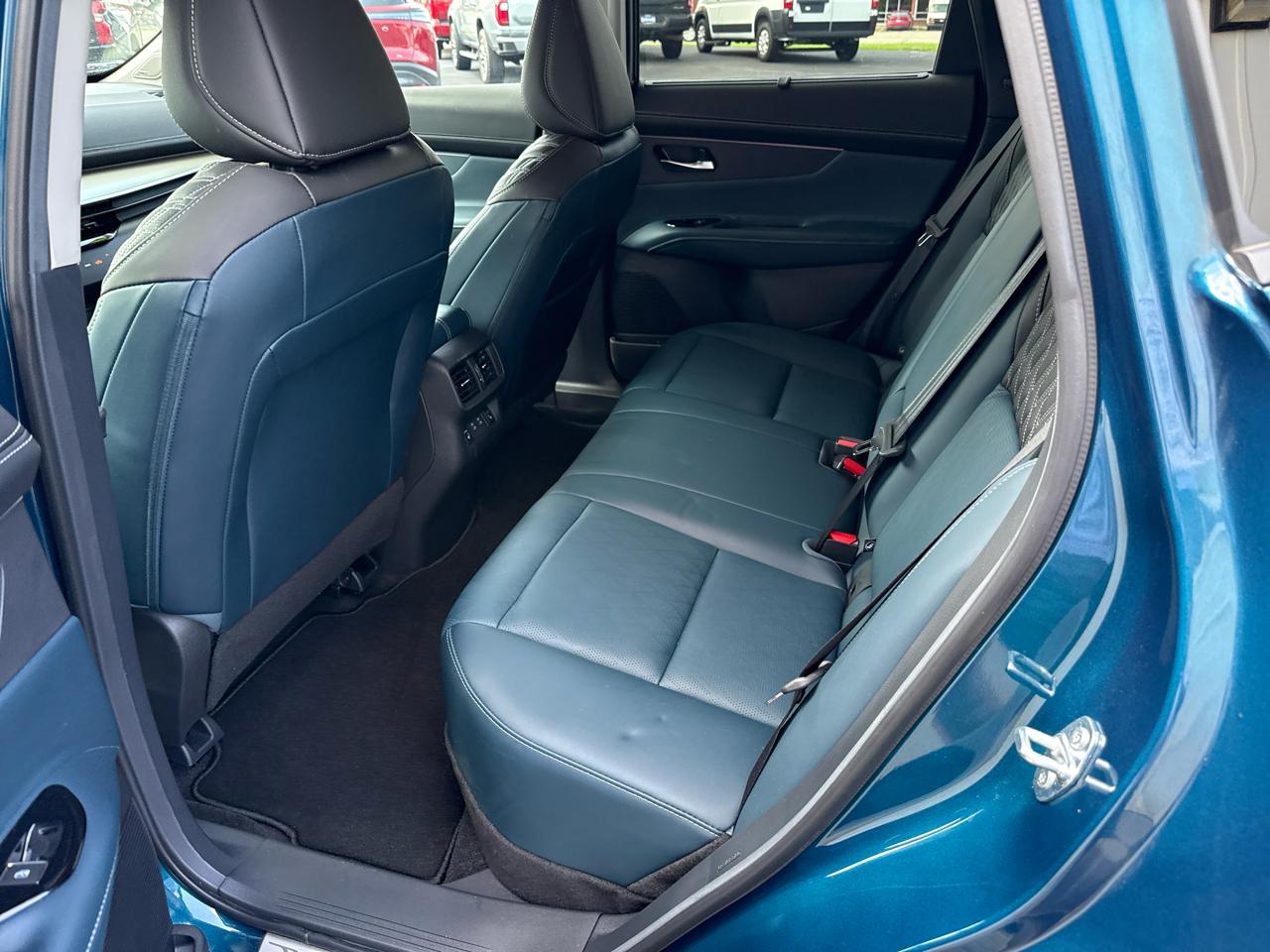 Nissan Murano AWD Platinum 2025