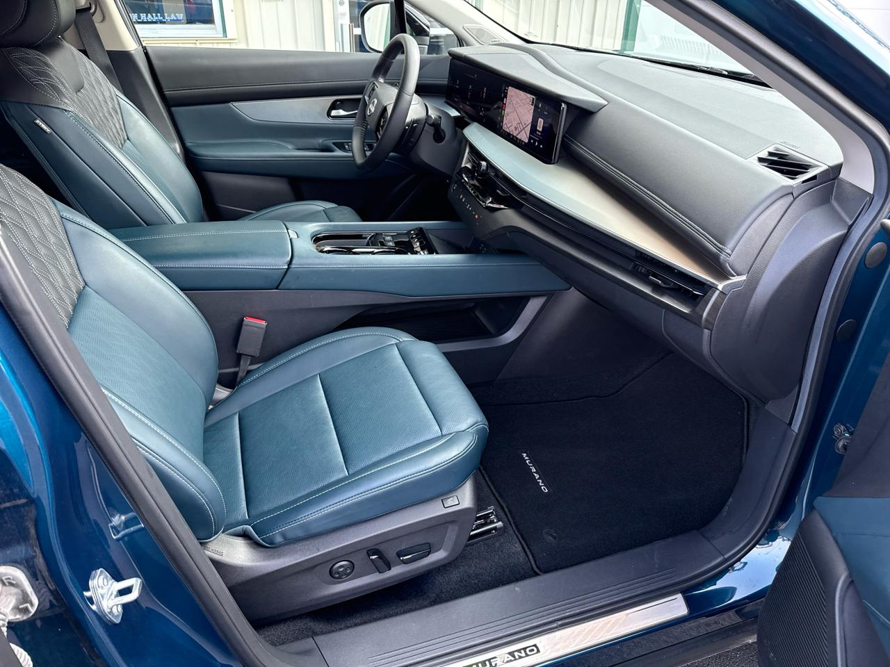 Nissan Murano AWD Platinum 2025