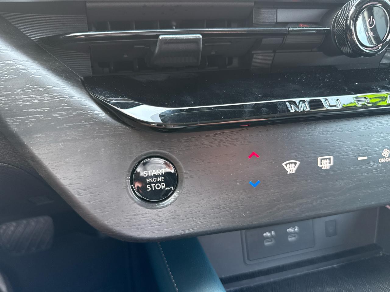 Nissan Murano AWD Platinum 2025