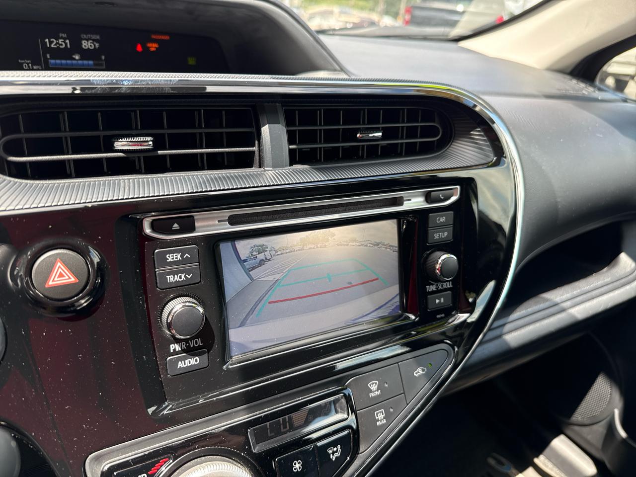 Toyota Prius c L (Natl) 2019