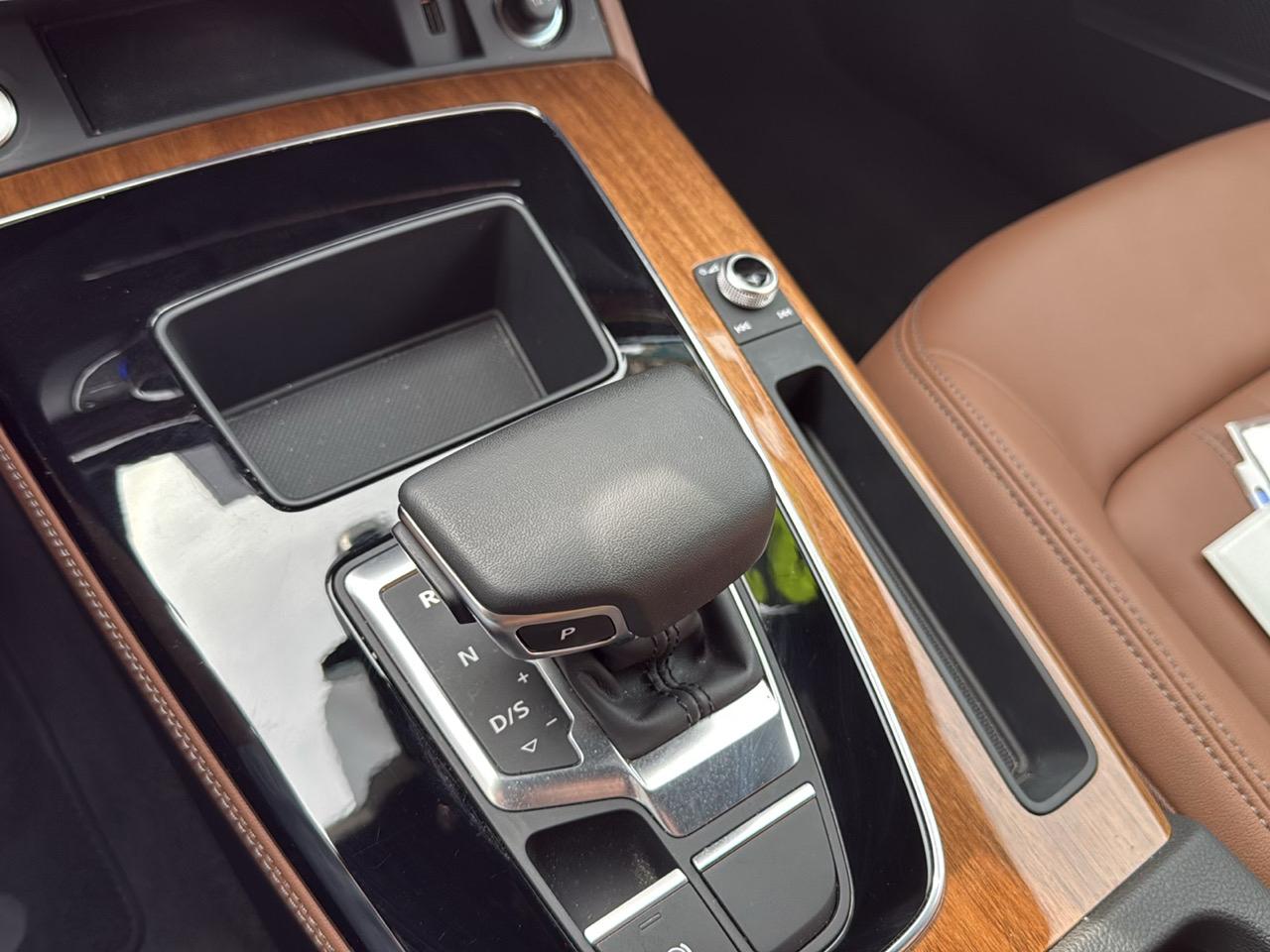 Audi Q5 S line Premium Plus 45 TFSI quattro 2023