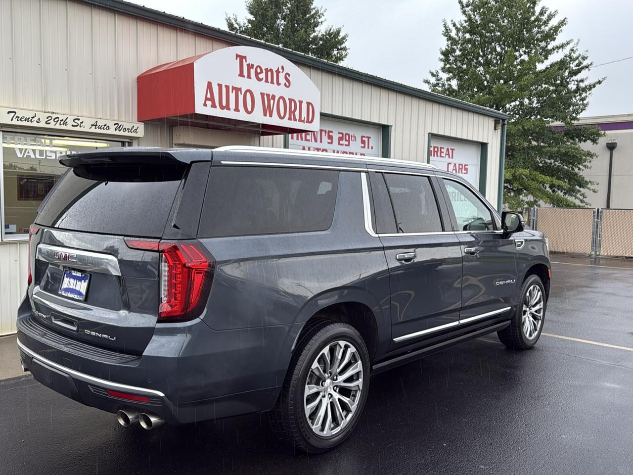 GMC Yukon XL 4WD 4dr Denali 2021