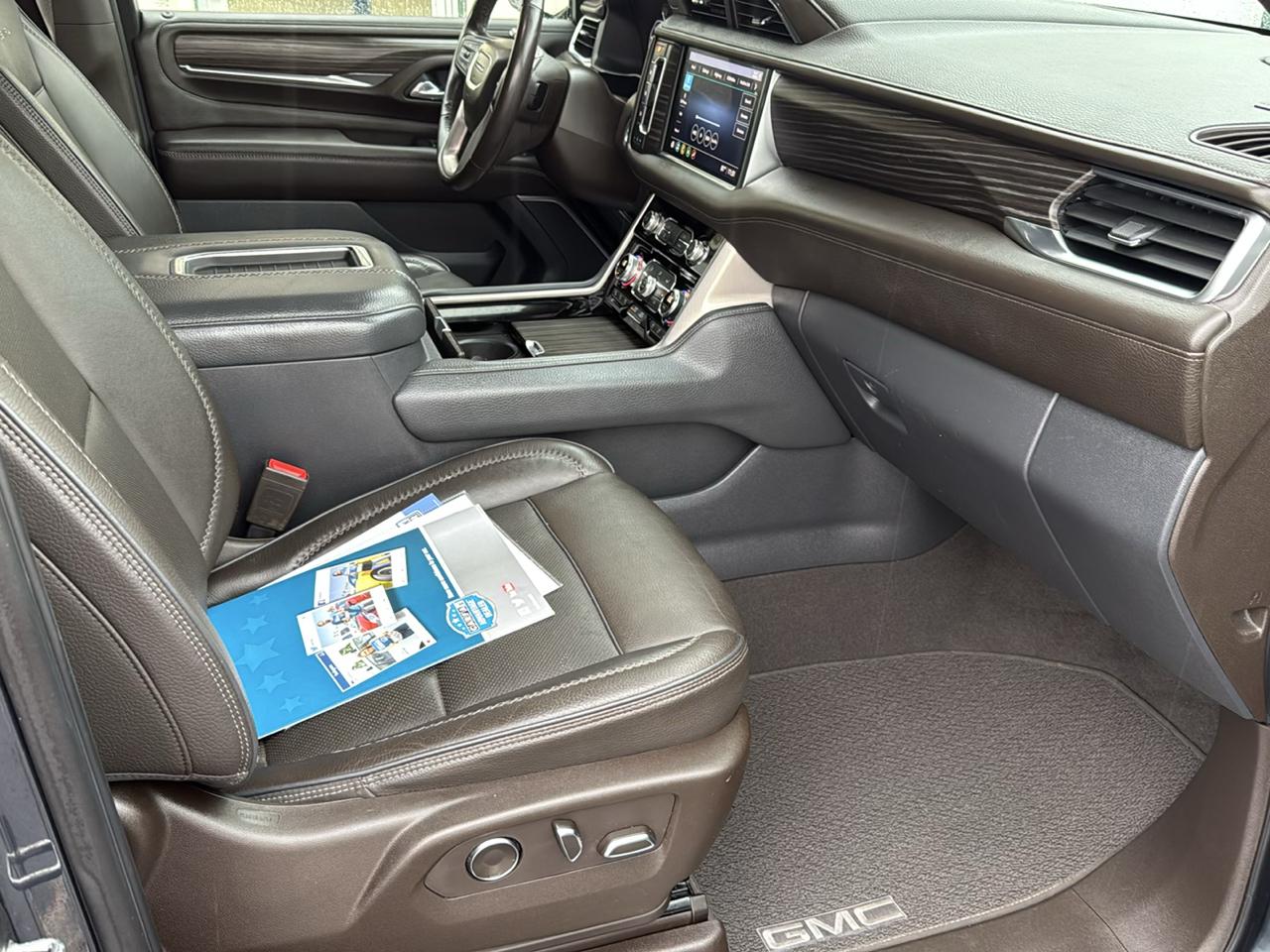 GMC Yukon XL 4WD 4dr Denali 2021