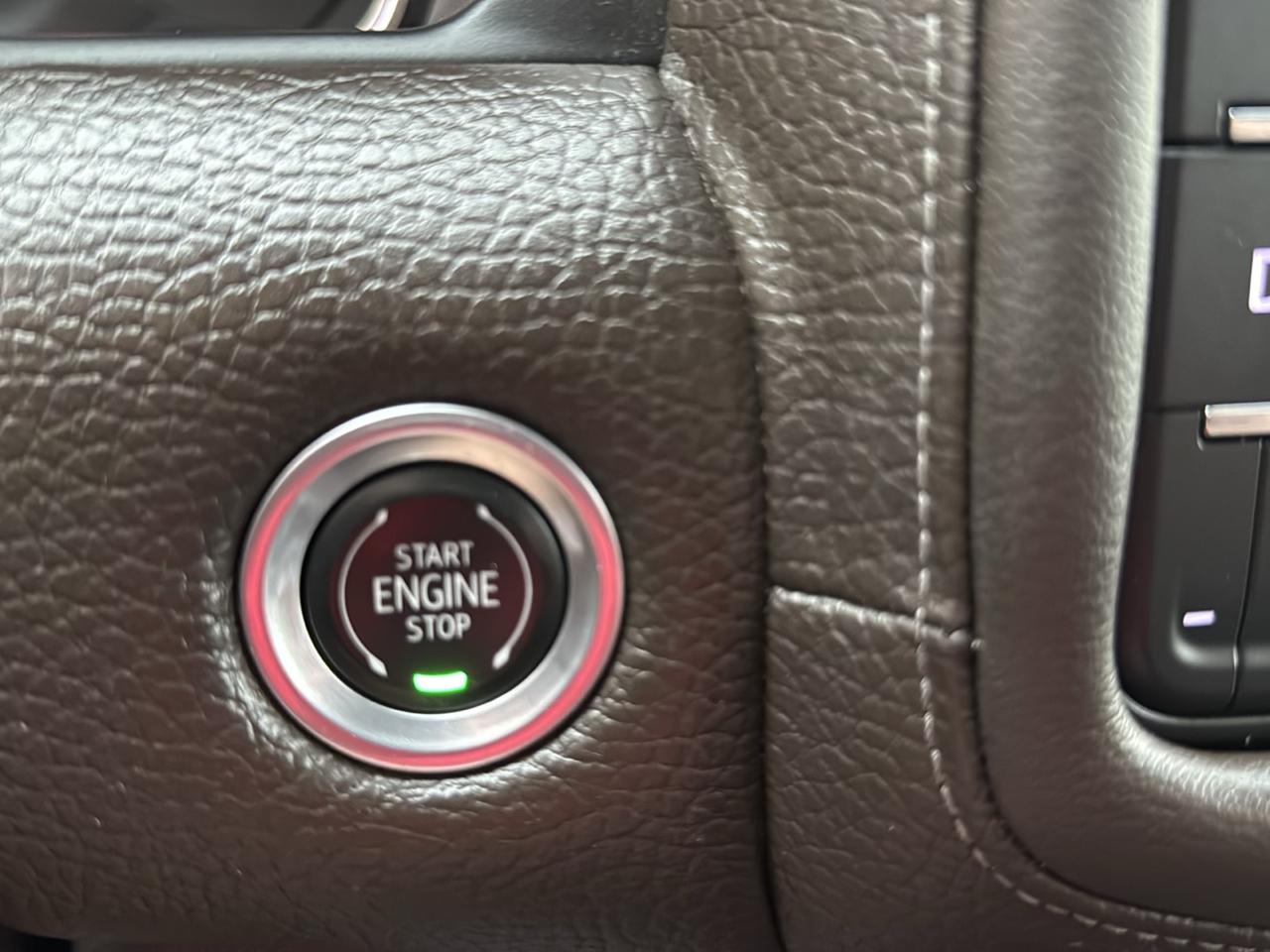 GMC Yukon XL 4WD 4dr Denali 2021