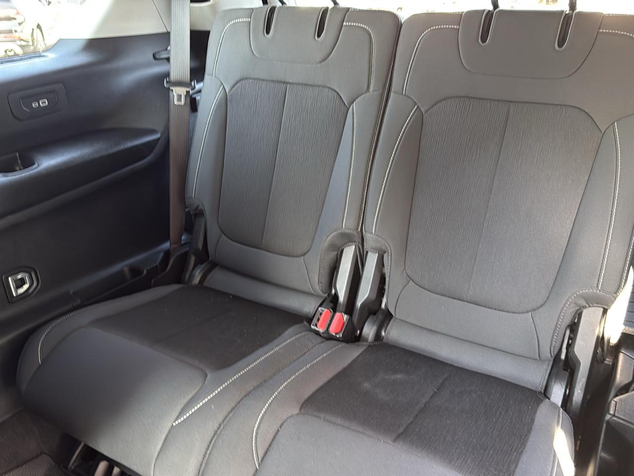 Jeep Grand Cherokee L Laredo 4x4 2022