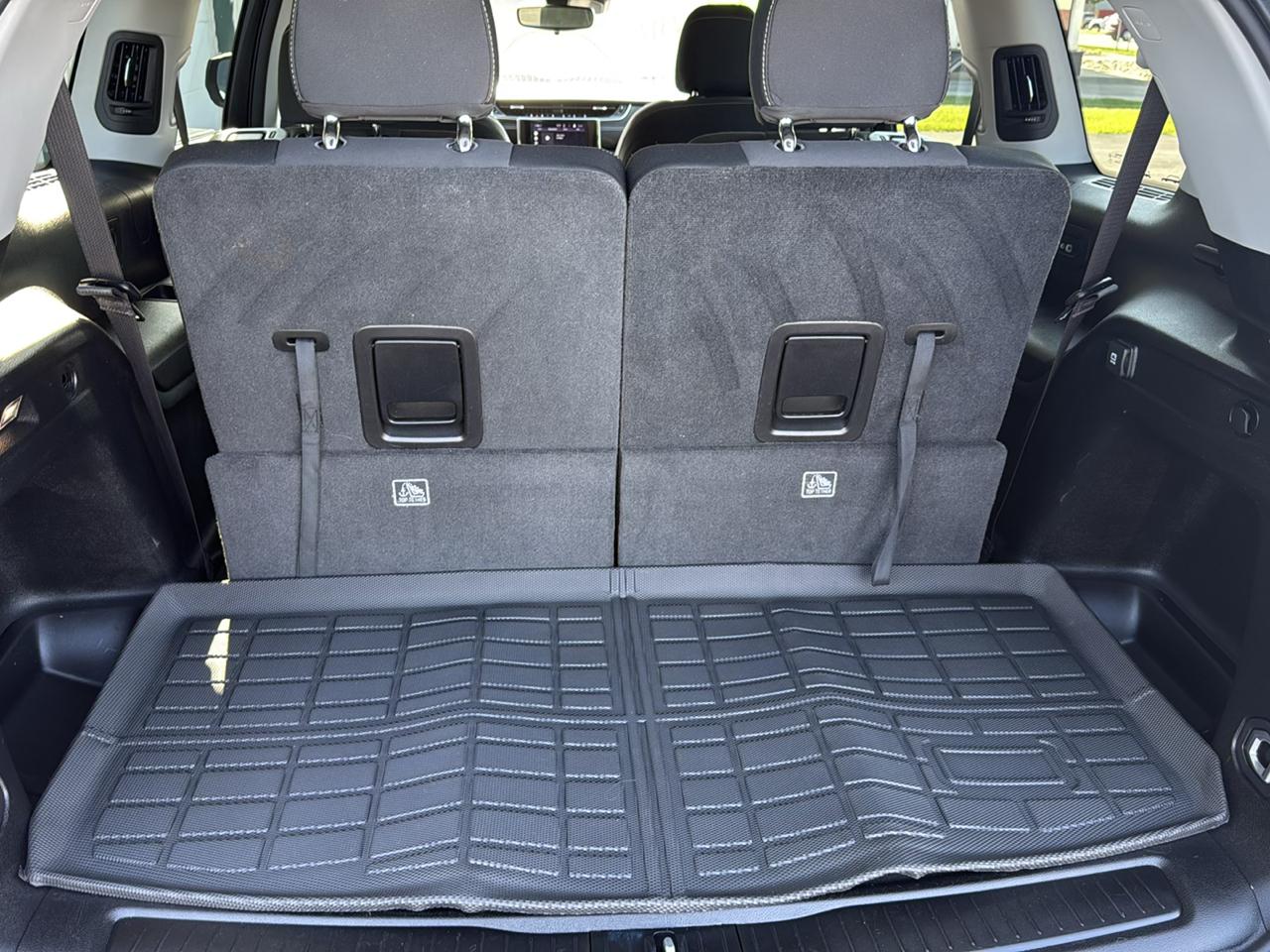 Jeep Grand Cherokee L Laredo 4x4 2022