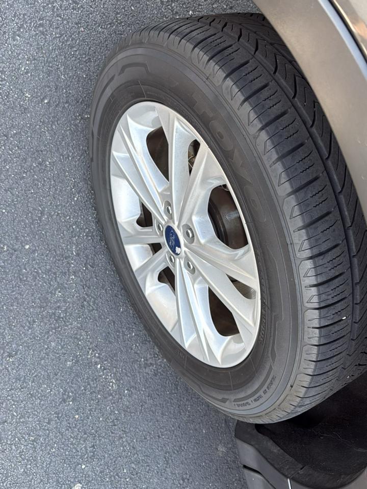 Ford Escape SE 4WD 2017