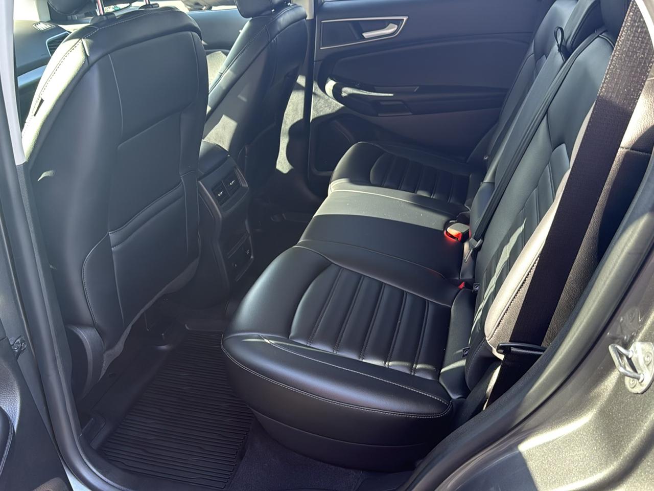 Ford Edge SEL AWD 2023