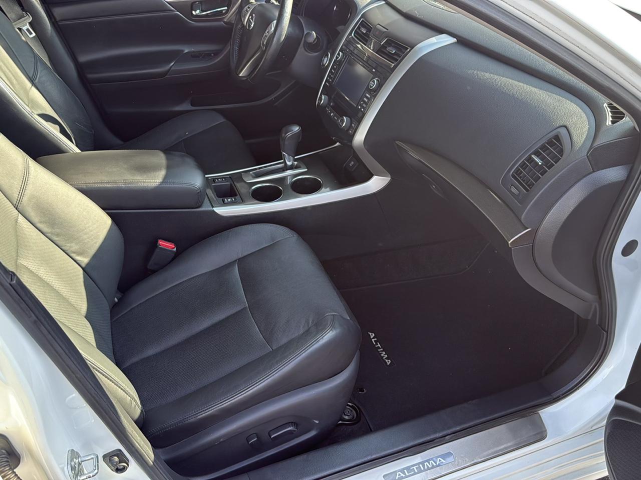 Nissan Altima 4dr Sdn I4 2.5 SL 2015