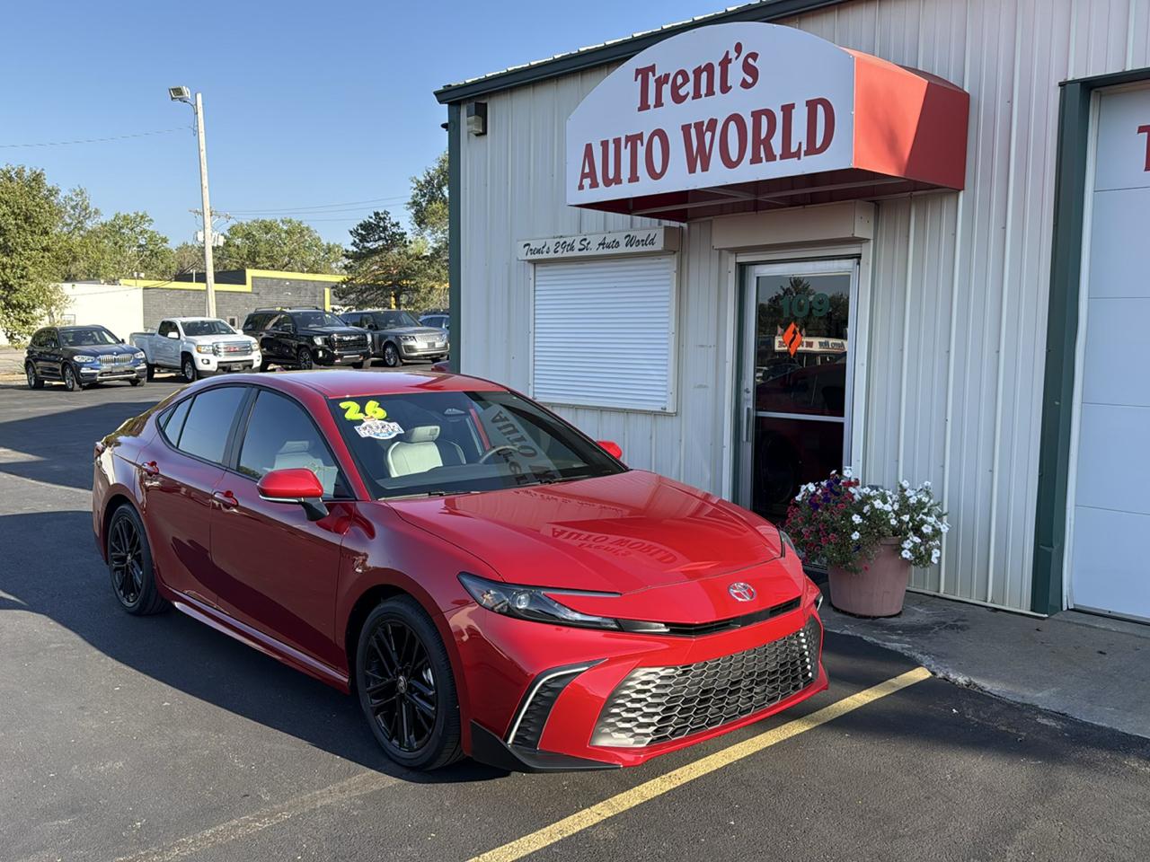 Toyota Camry SE (Natl) 2026