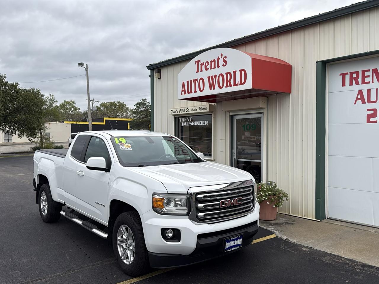 GMC Canyon 2WD Ext Cab 128.3" SLE 2019