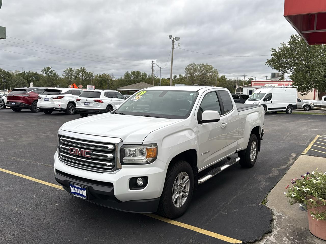 GMC Canyon 2WD Ext Cab 128.3" SLE 2019