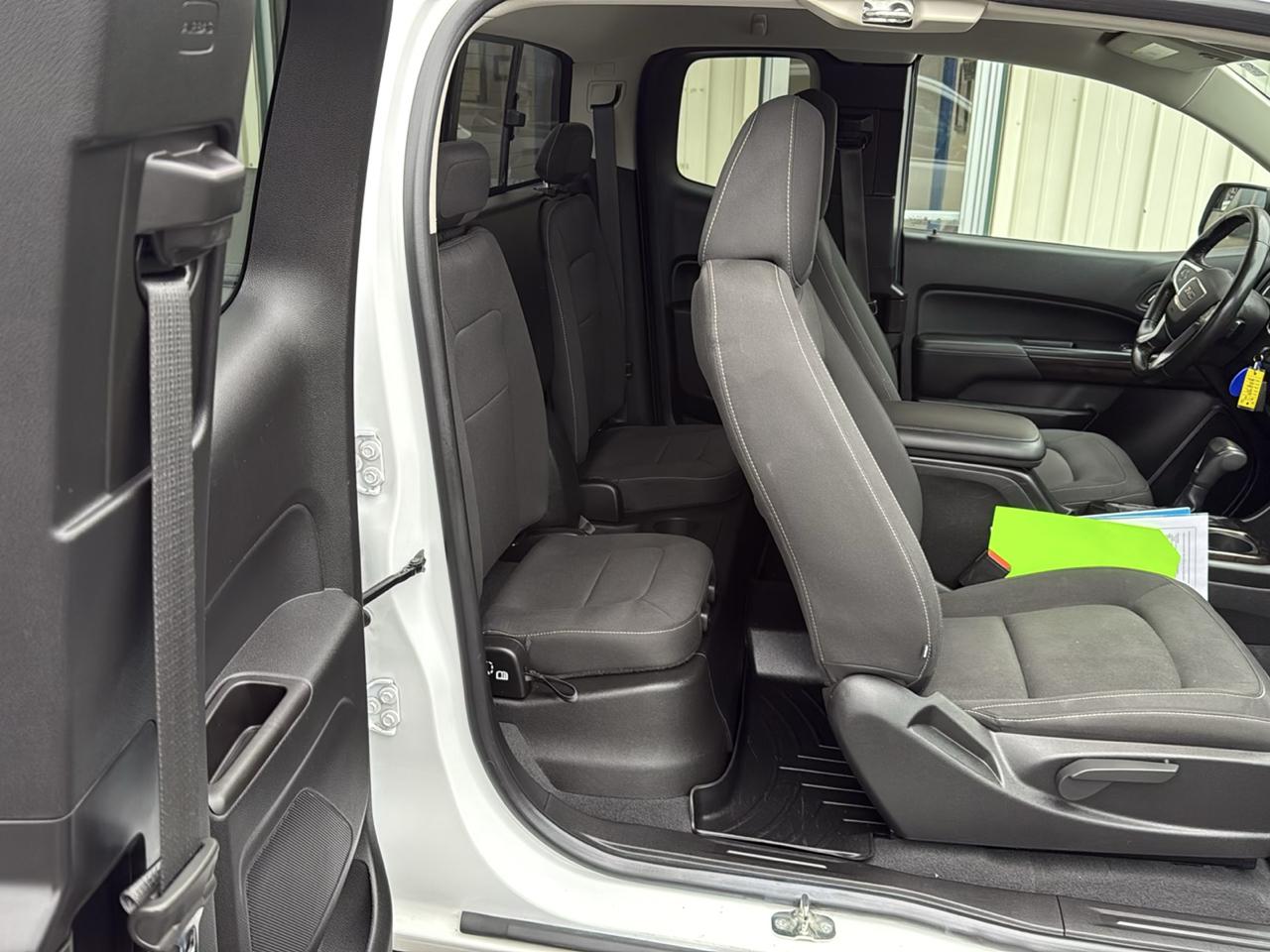 GMC Canyon 2WD Ext Cab 128.3" SLE 2019
