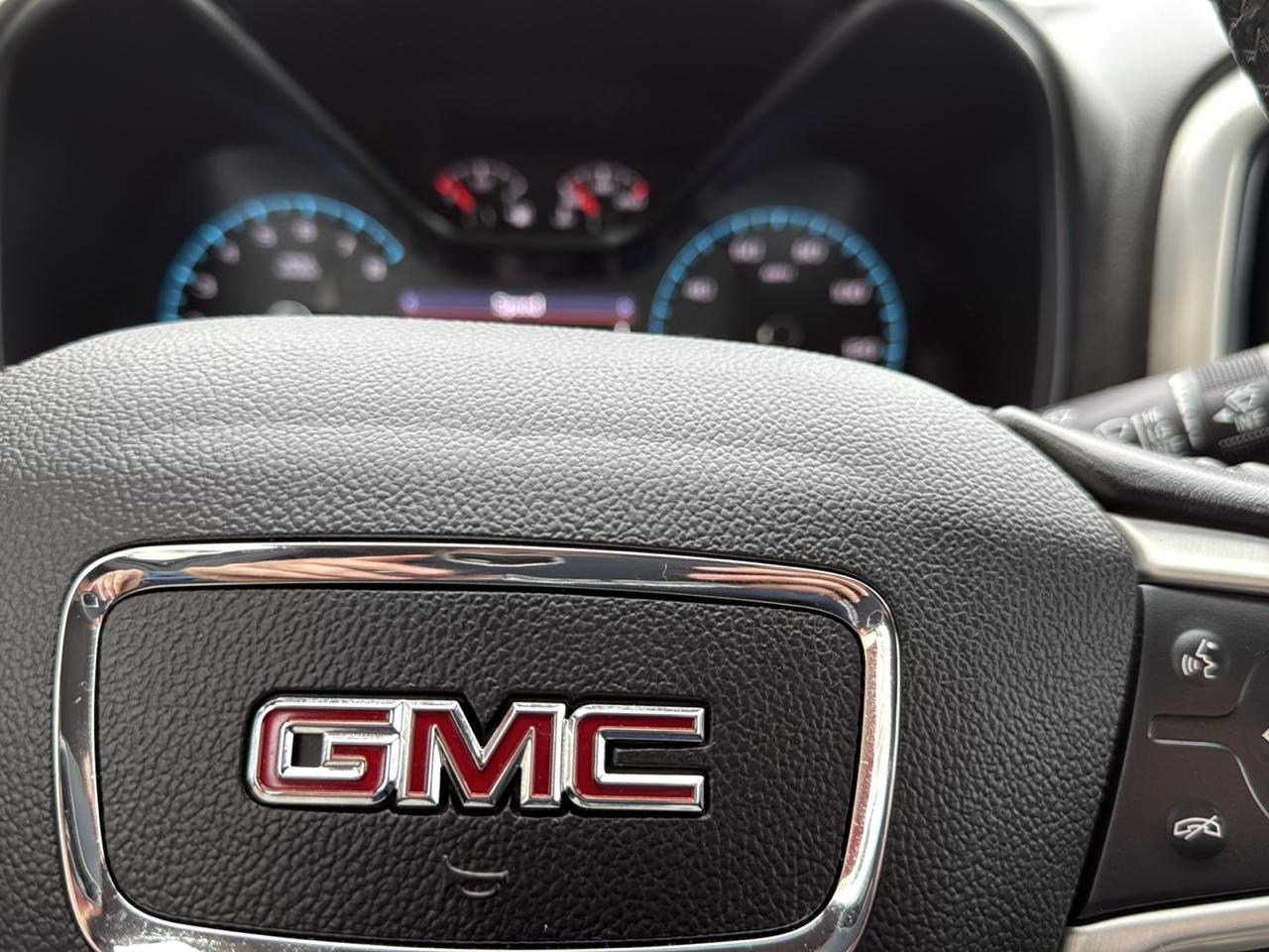 GMC Canyon 2WD Ext Cab 128.3" SLE 2019