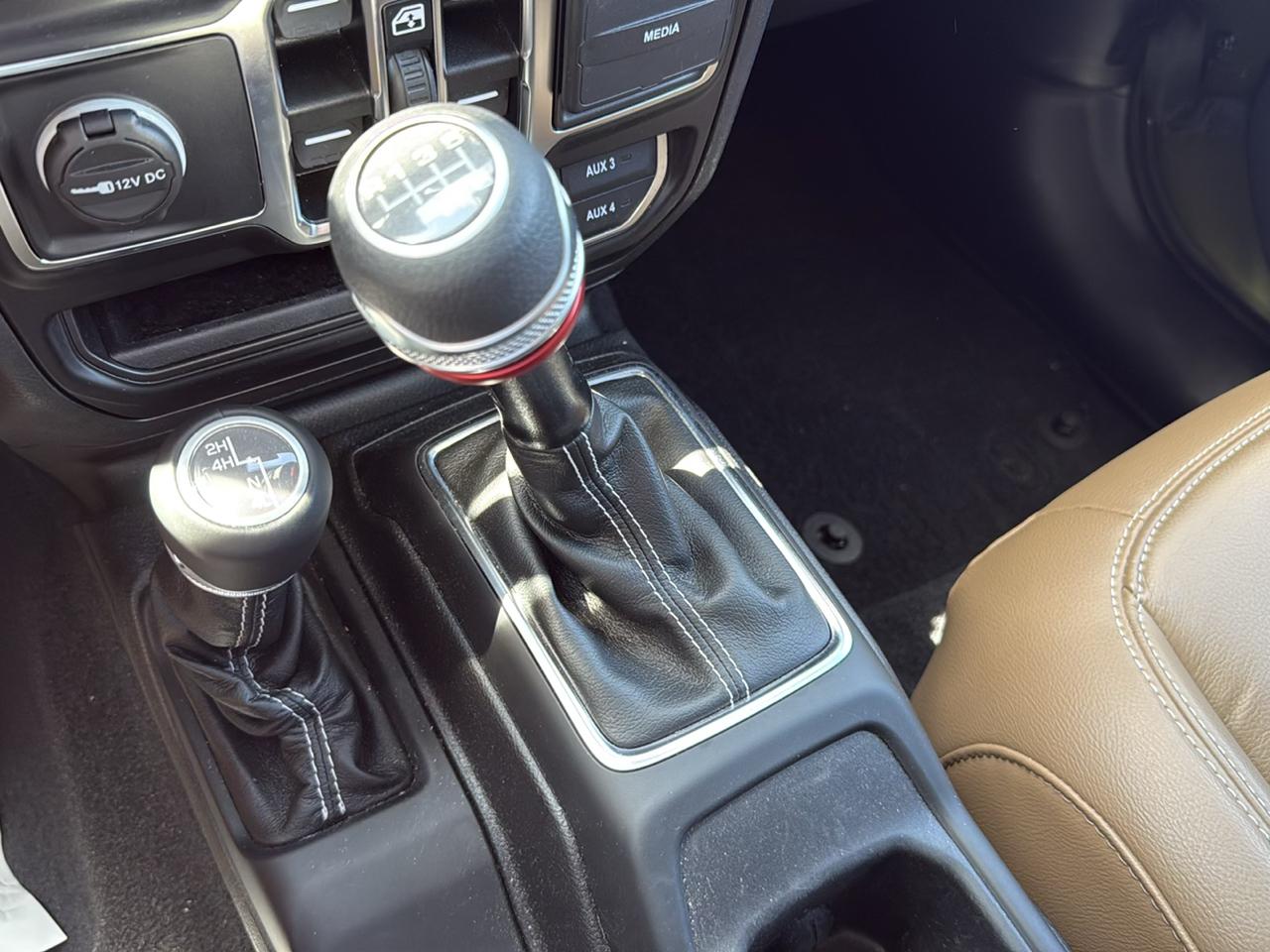 Jeep Gladiator Overland 4x4 2021