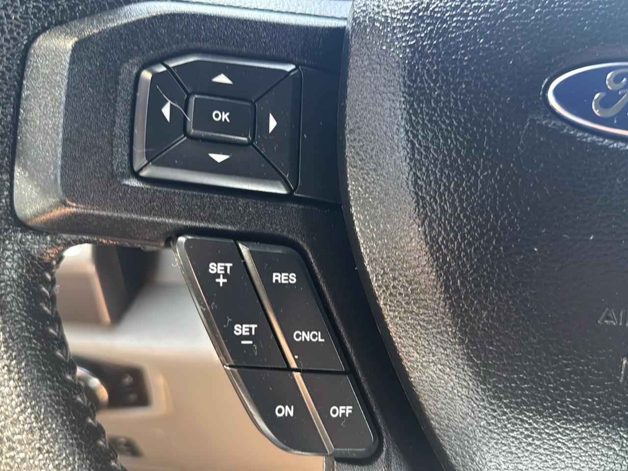 Ford F-150 4WD SuperCrew 145" King Ranch 2015