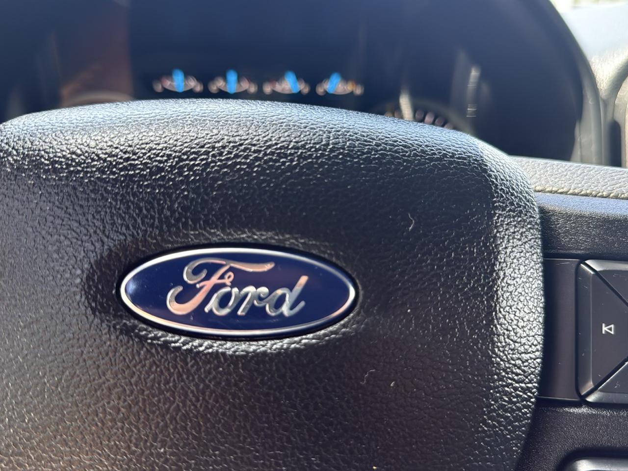 Ford F-150 4WD SuperCrew 145" King Ranch 2015