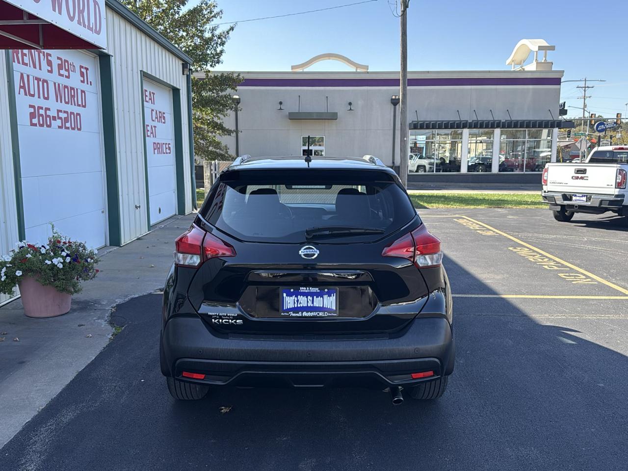 Nissan Kicks S FWD 2019