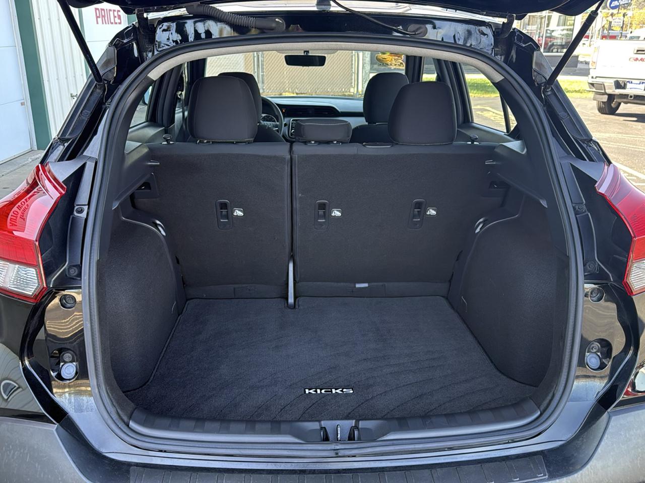Nissan Kicks S FWD 2019