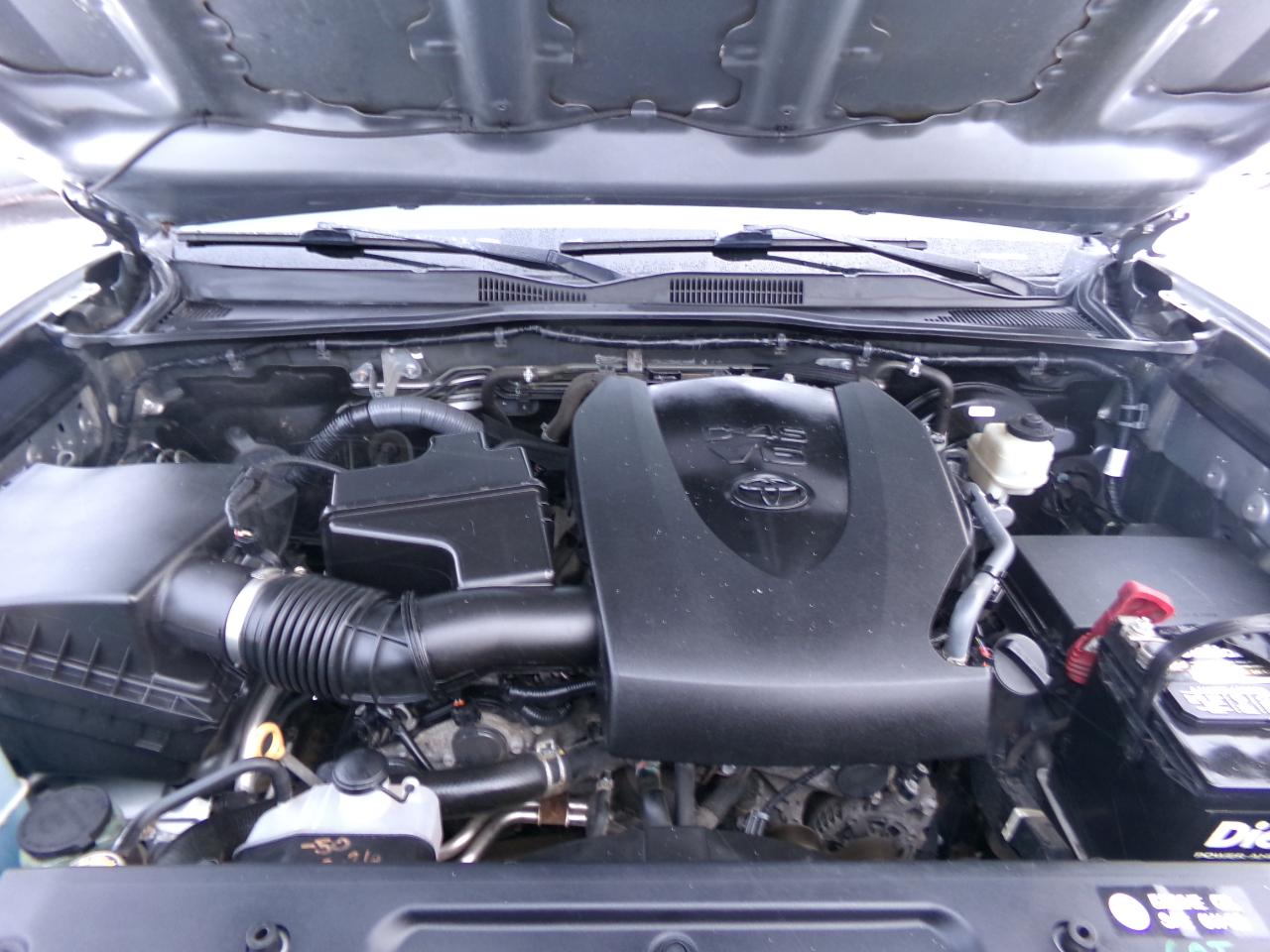 Toyota Tacoma TRD Off Road Double Cab 5' Bed V6 4x4 MT (Natl) 2017