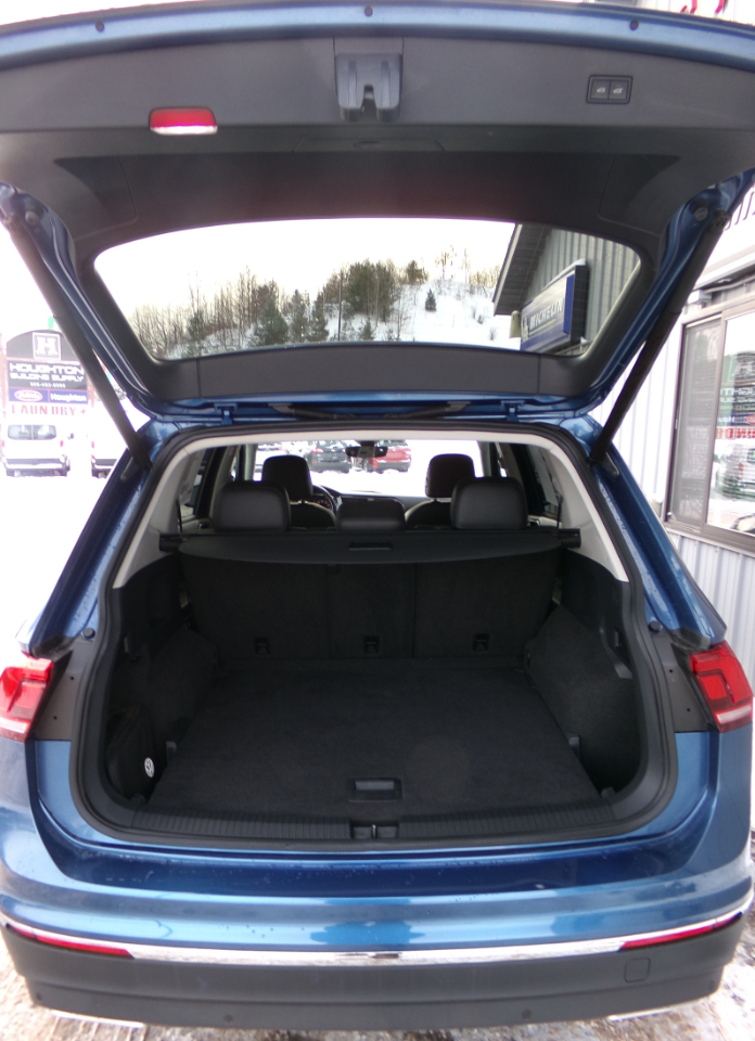 Volkswagen Tiguan 2.0T SEL Premium 4MOTION 2018