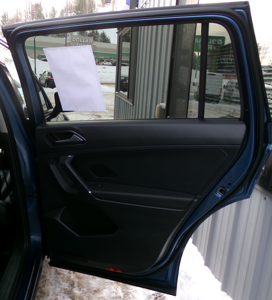 Volkswagen Tiguan 2.0T SEL Premium 4MOTION 2018