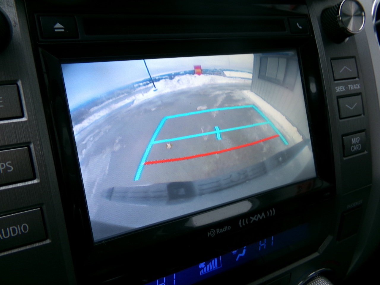 Toyota Tundra 4WD Limited CrewMax 5.5' Bed 5.7L (Natl) 2017