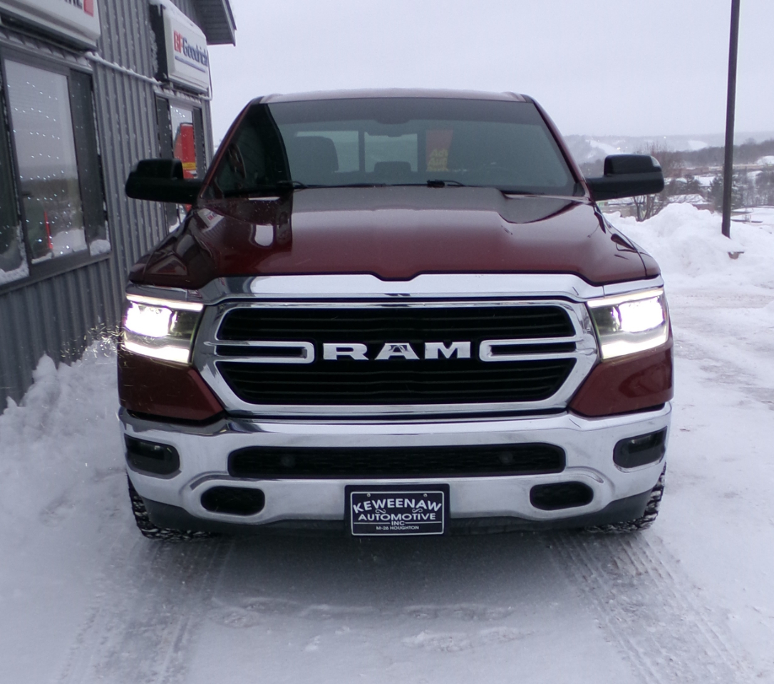 RAM 1500 Big Horn/Lone Star 4x4 Crew Cab 5'7" Box 2019