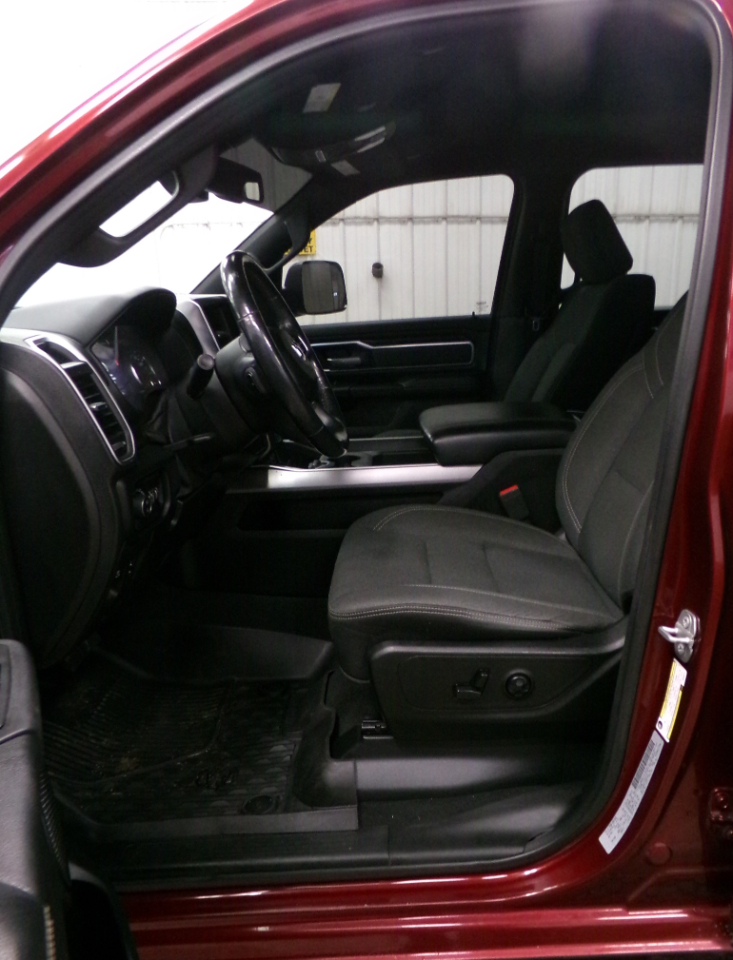 RAM 1500 Big Horn/Lone Star 4x4 Crew Cab 5'7" Box 2019