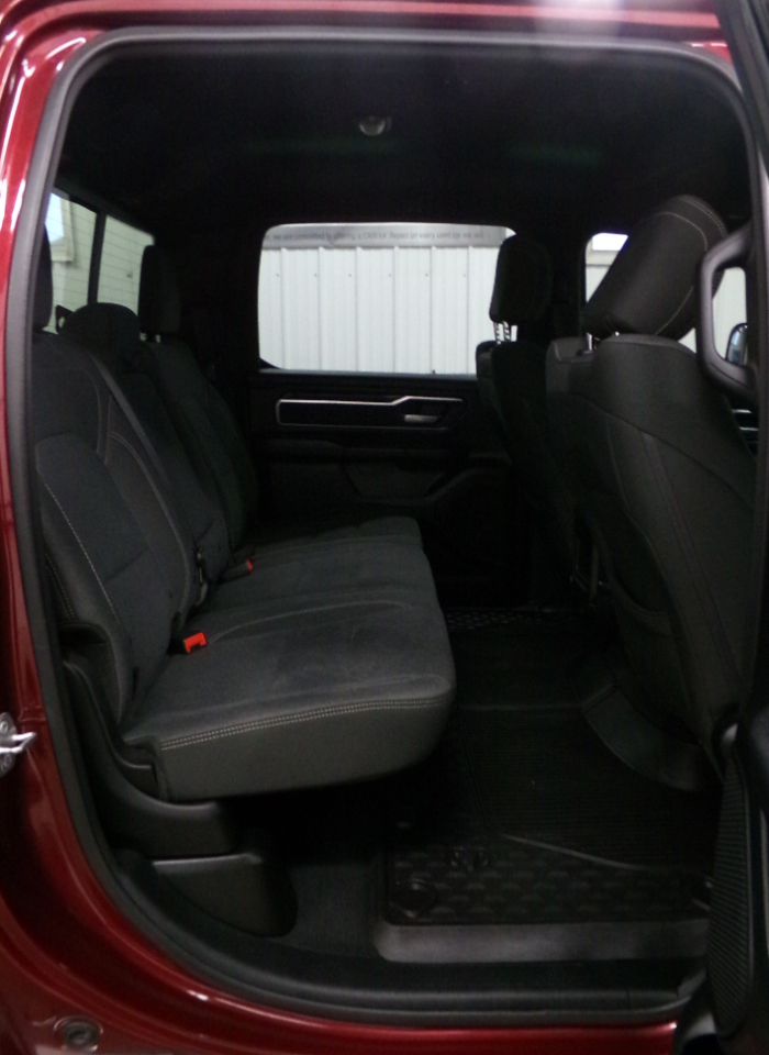 RAM 1500 Big Horn/Lone Star 4x4 Crew Cab 5'7" Box 2019