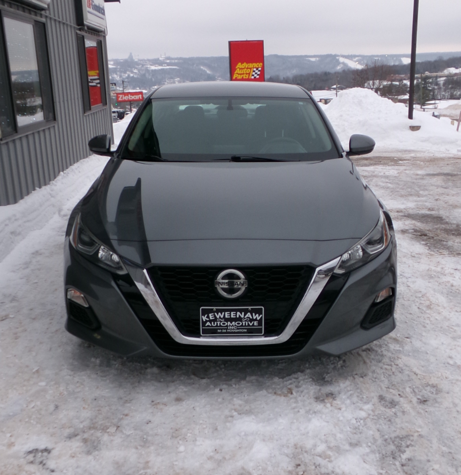 Nissan Altima 2.5 S Sedan 2020