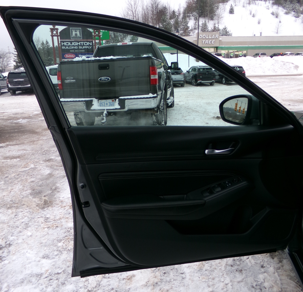 Nissan Altima 2.5 S Sedan 2020