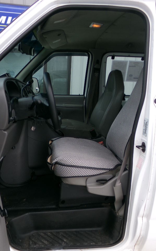 Ford Econoline Wagon E-350 Super Ext XLT 2000