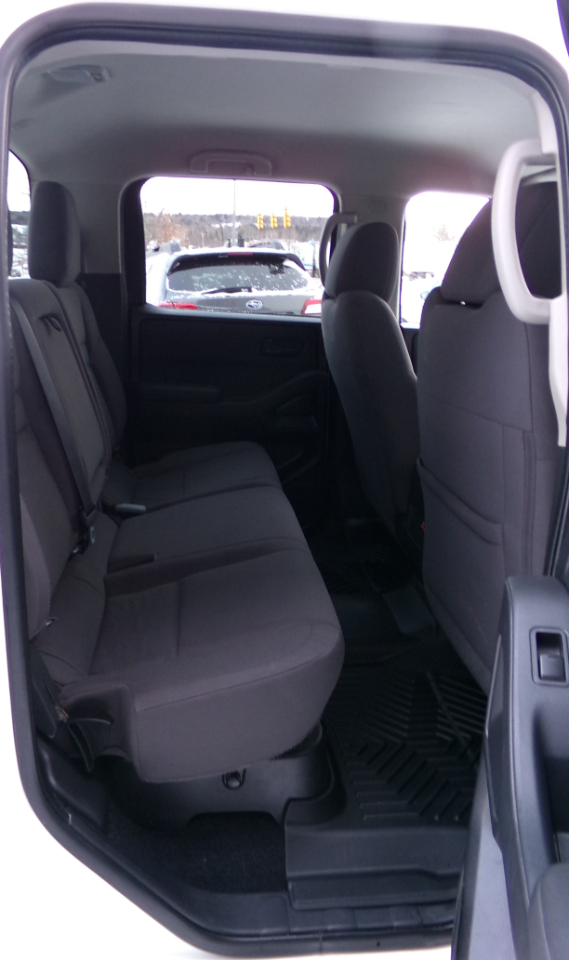 Nissan Frontier Crew Cab 4x4 S Auto 2022