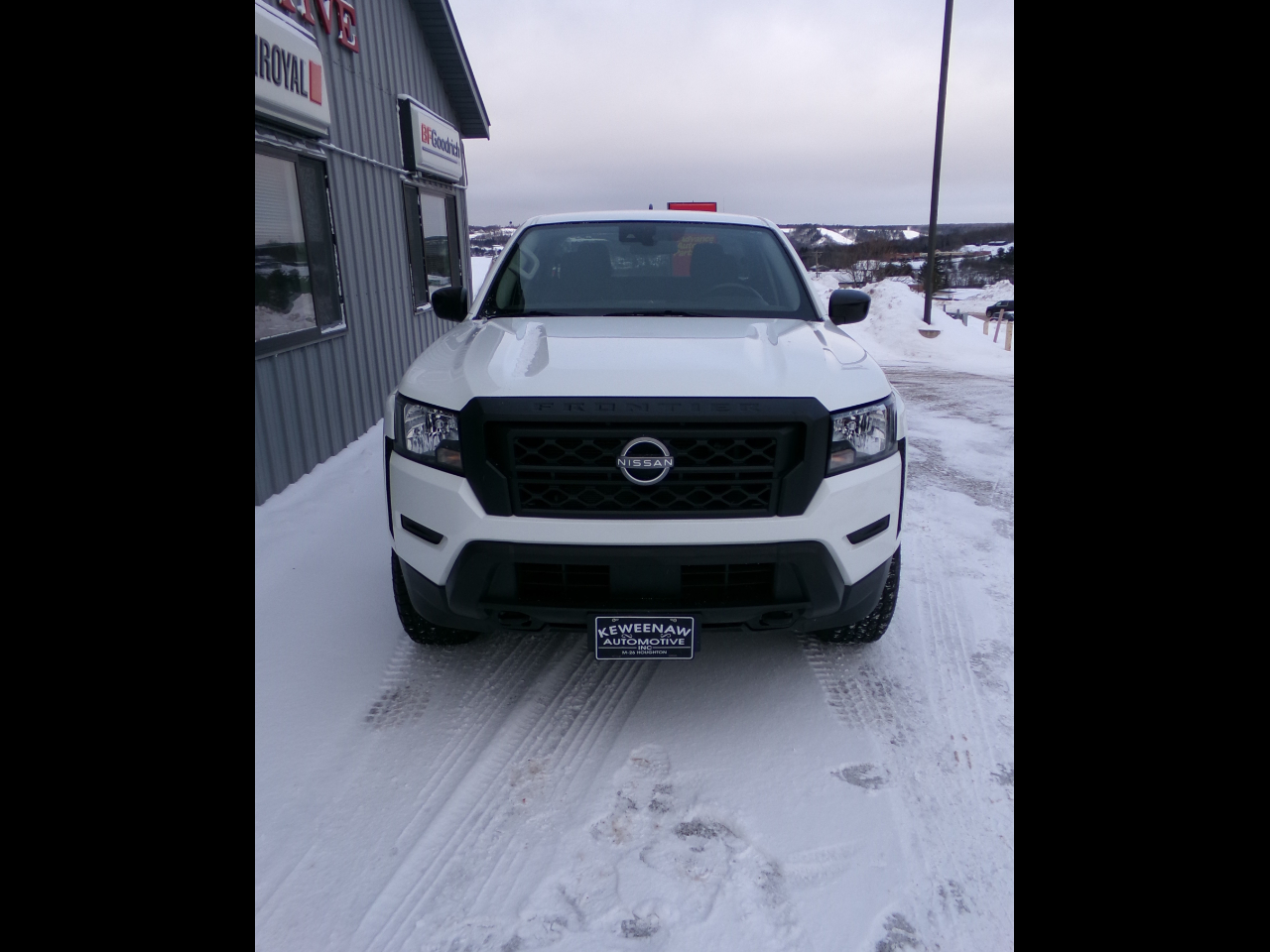 Nissan Frontier Crew Cab 4x4 S Auto 2022