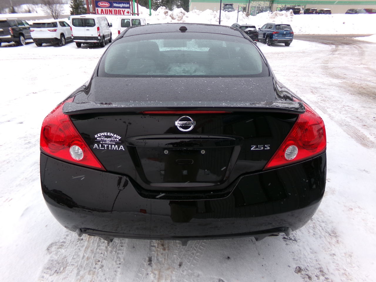 Nissan Altima 2dr Cpe I4 2.5 S 2013