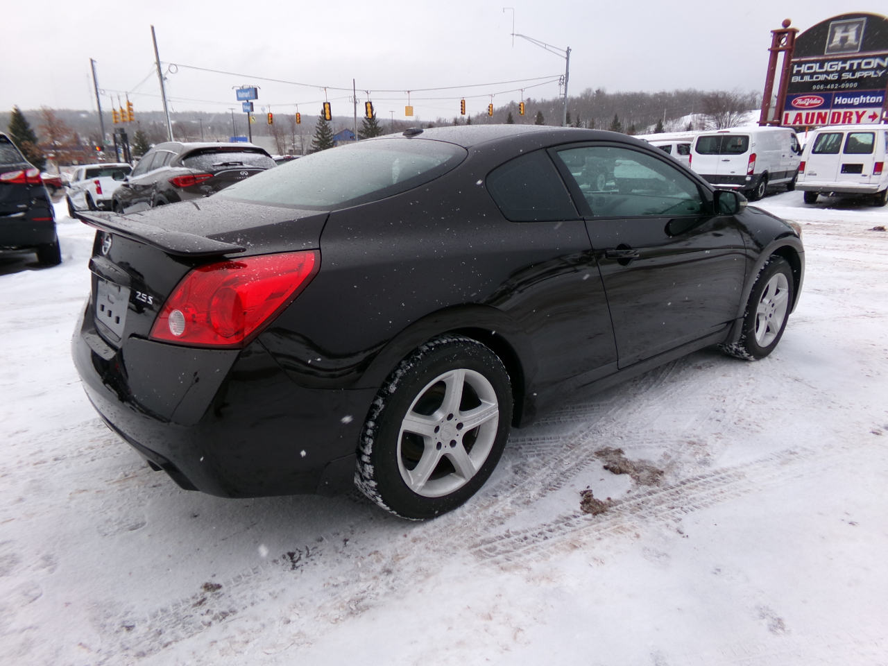 Nissan Altima 2dr Cpe I4 2.5 S 2013
