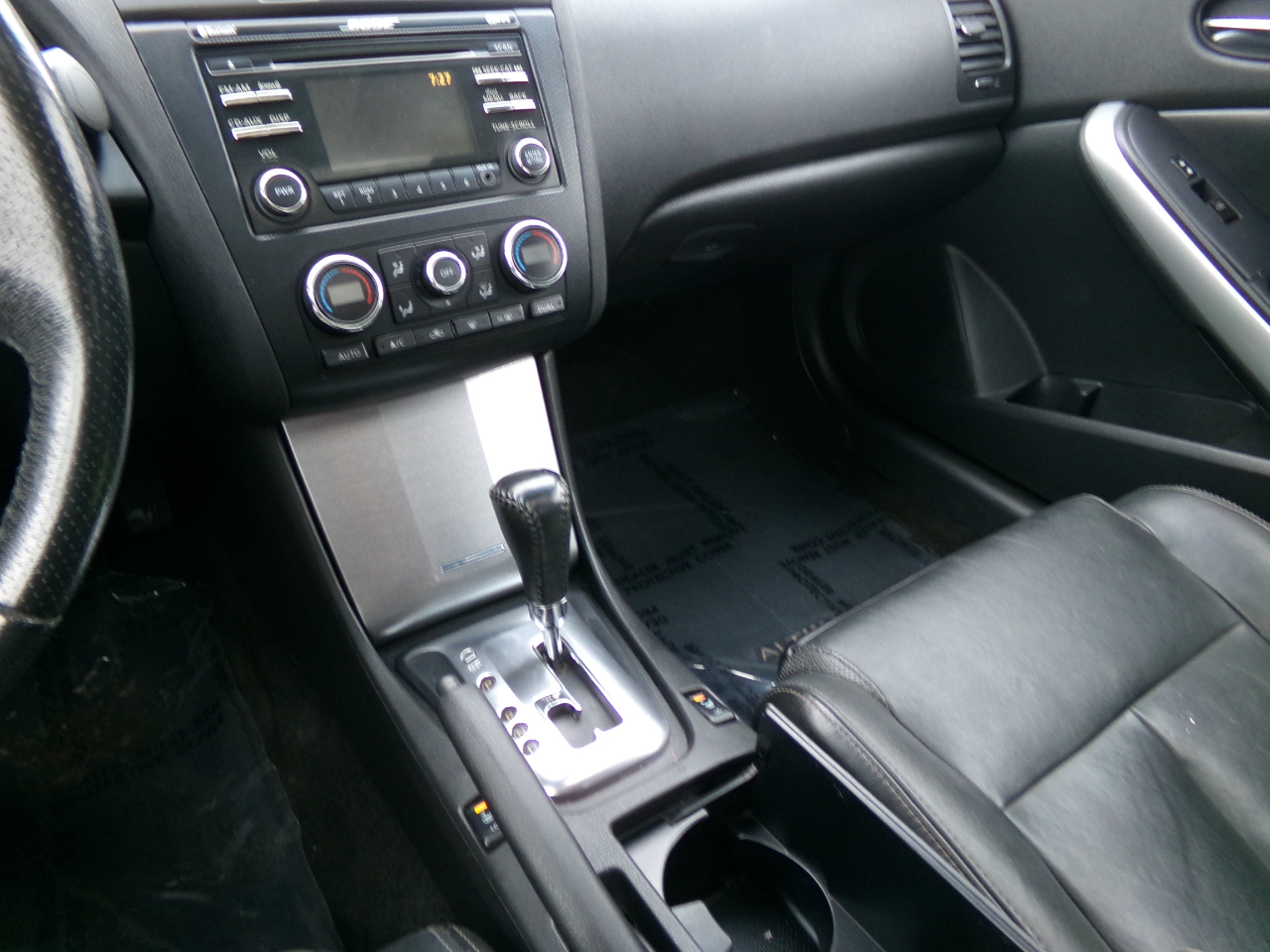 Nissan Altima 2dr Cpe I4 2.5 S 2013