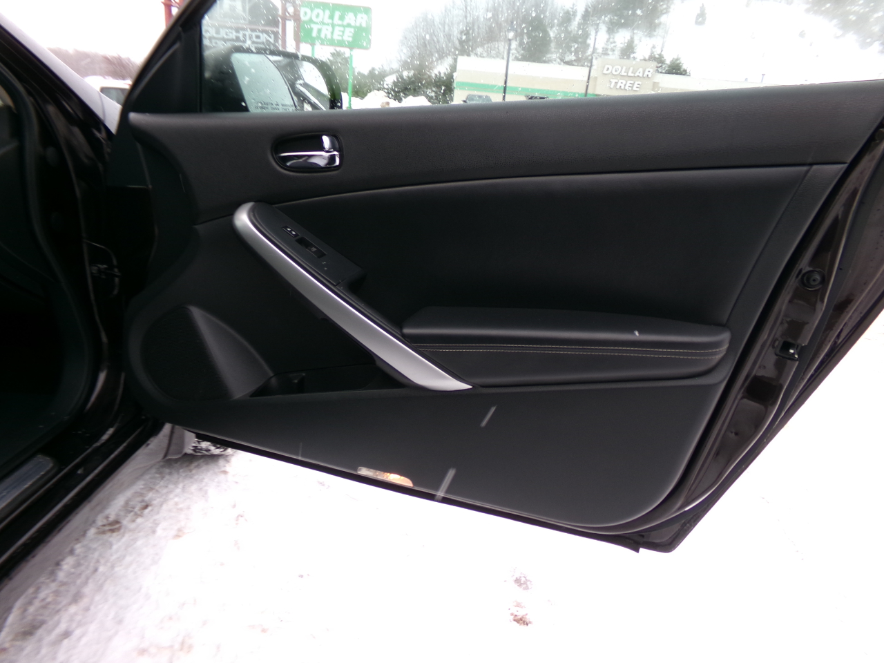 Nissan Altima 2dr Cpe I4 2.5 S 2013