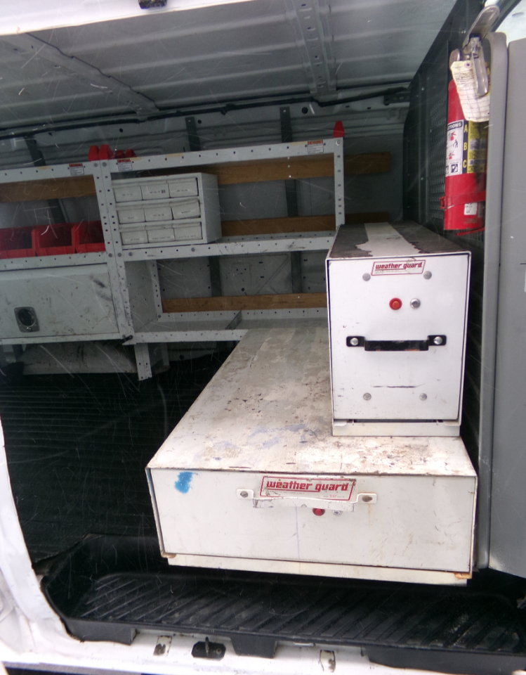 Ford Econoline Cargo Van E-250 Recreational 2011