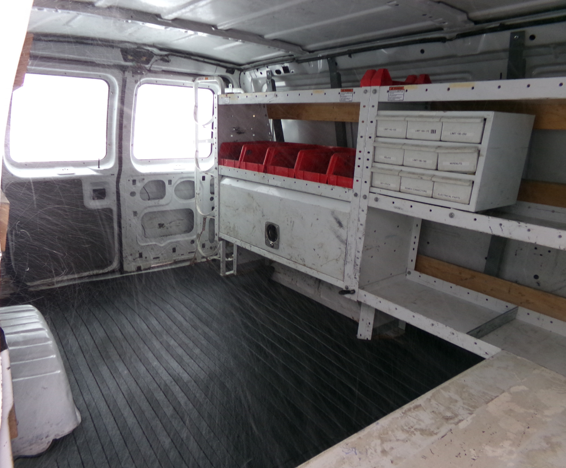 Ford Econoline Cargo Van E-250 Recreational 2011