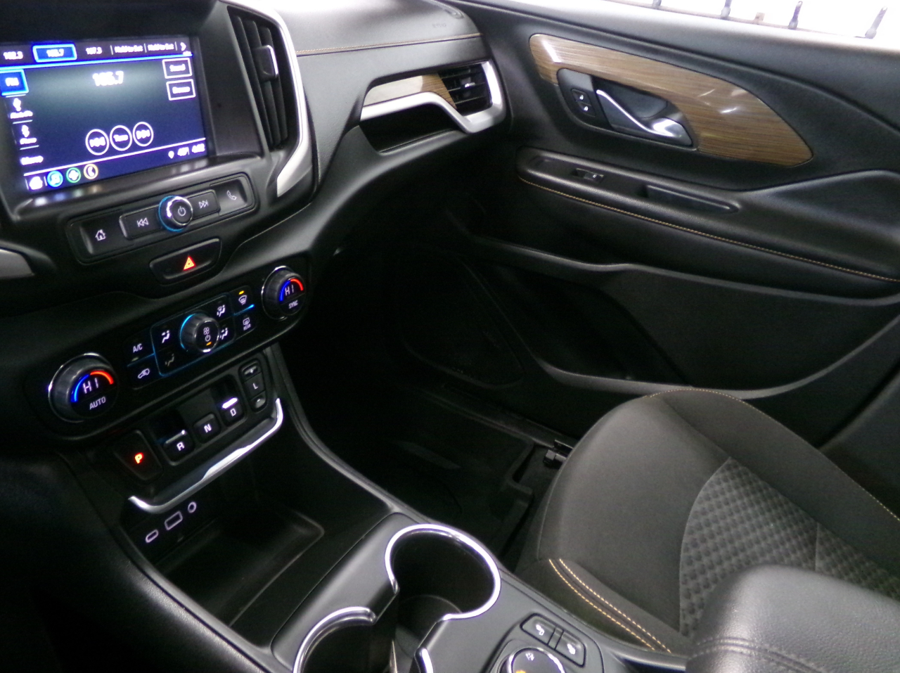 GMC Terrain AWD 4dr SLE 2018