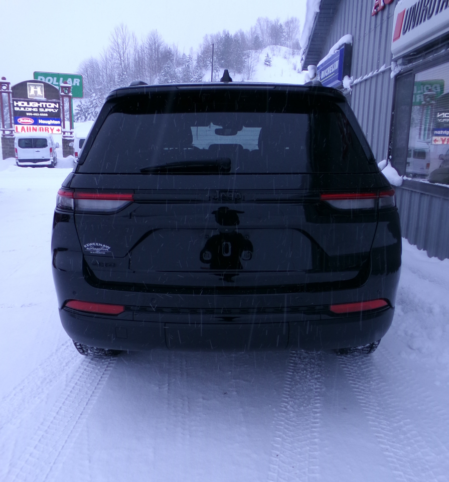 Jeep Grand Cherokee Limited 4x4 2023