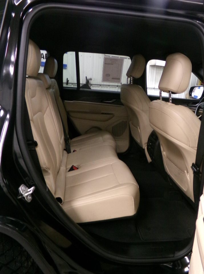 Jeep Grand Cherokee Limited 4x4 2023