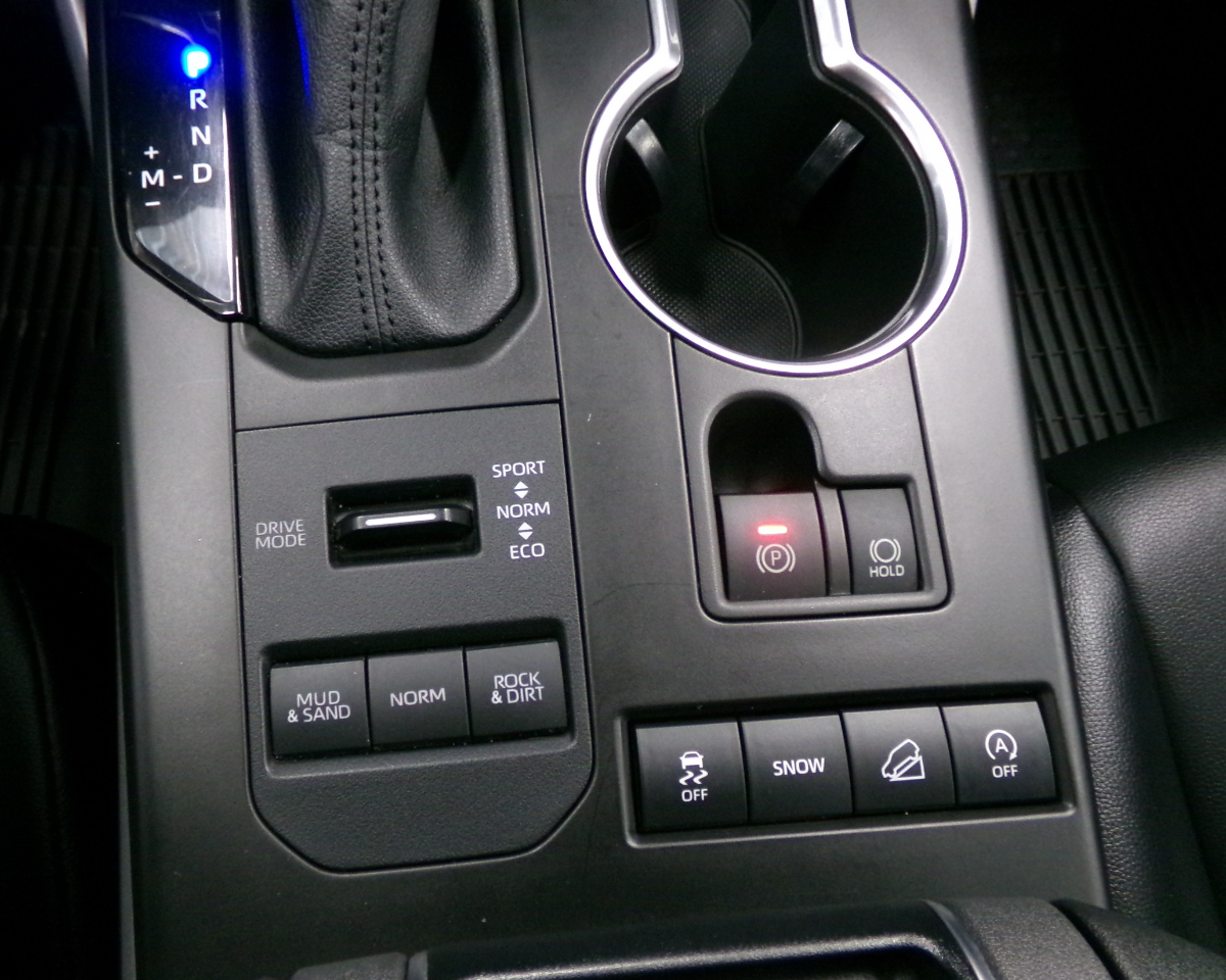 Toyota Highlander XLE AWD (Natl) 2021