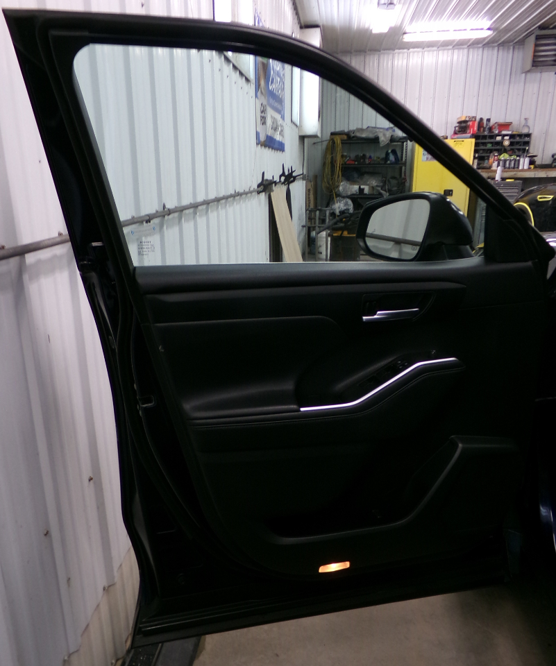 Toyota Highlander XLE AWD (Natl) 2021